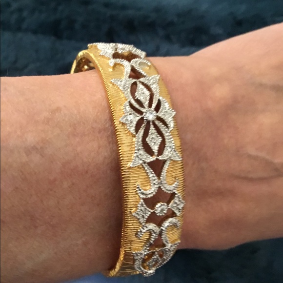 Like New Vintage Gold Toned Wide Bangle & Crystal Bracelet - Picture 6 of 9